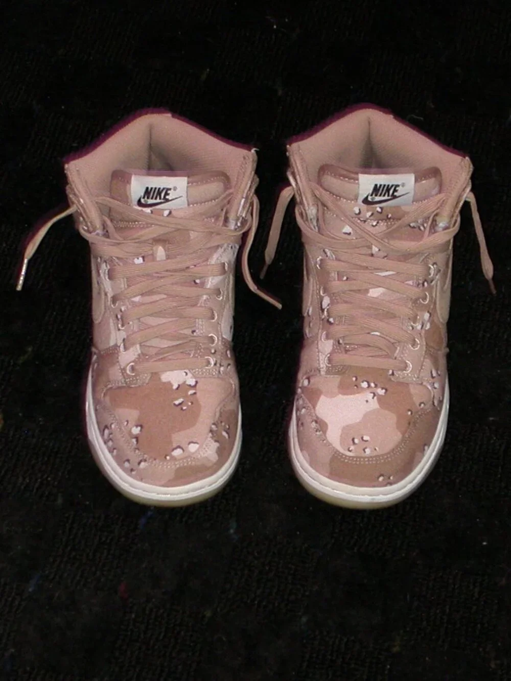 Nike Women's Dunk High 'Desert Camo' Sneakers Size 7.5